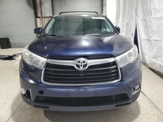 Photo 5 from auction – 2015 TOYOTA HIGHLANDER with VIN 5TDDKRFH8FS103752