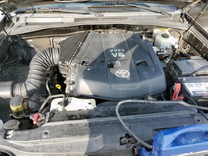 Photo 12 from auction – 2003 TOYOTA 4RUNNER SR with VIN JTEZU14R738000993