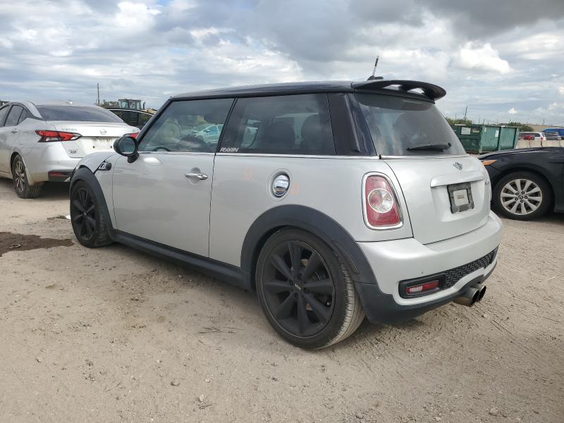 Photo 2 from auction – 2012 MINI COOPER S with VIN WMWSV3C53CTY29647