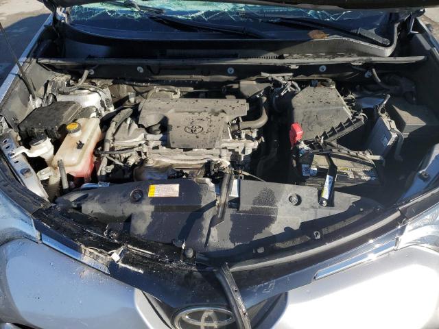 Photo 12 from auction – 2017 TOYOTA RAV4 XLE with VIN 2T3RFREV9HW667879