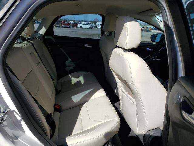 Photo 10 from auction – 2016 FORD FOCUS TITANIUM with VIN 1FADP3J21GL230515