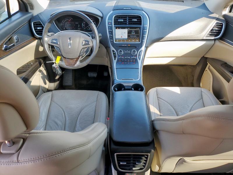 Photo 8 from auction – 2017 LINCOLN MKX RESERVE with VIN 2LMPJ6LR4HBL11594