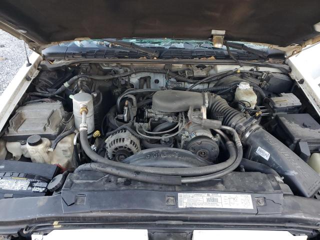 Photo 12 from auction – 2001 CHEVROLET BLAZER with VIN 1GNDT13W61K200876