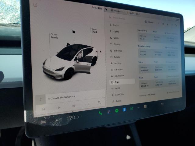 Photo 9 from auction – 2021 TESLA MODEL Y with VIN 5YJYGDEE5MF250934