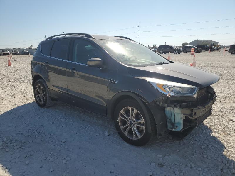 Foto 4 de la subasta – 2018 FORD ESCAPE SEL con VIN 1FMCU0HD4JUB20172