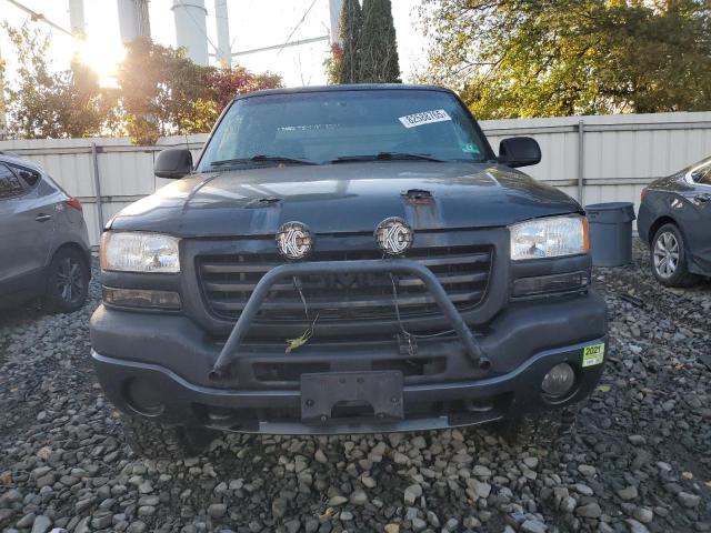 Photo 5 from auction – 2005 GMC NEW SIERRA with VIN 2GTEK13T551273992