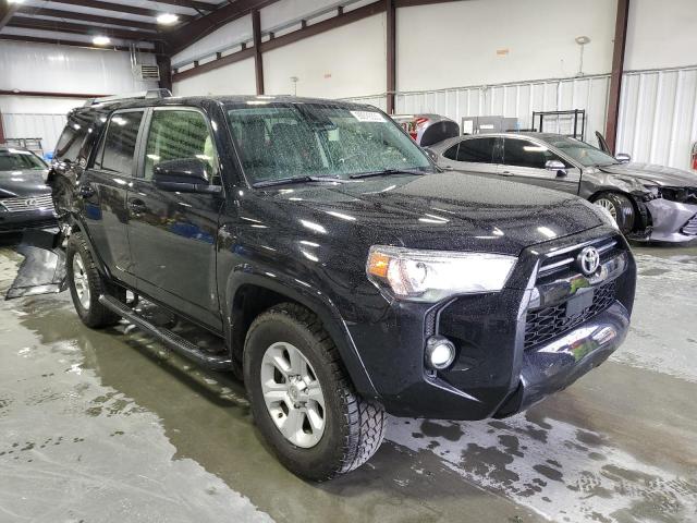 Photo 4 from auction – 2024 TOYOTA 4RUNNER SR with VIN JTEEU5JR2R5307394