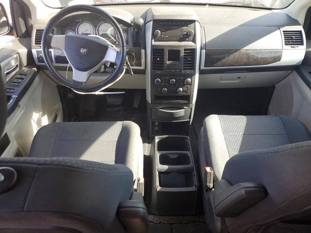 Photo 8 from auction – 2010 DODGE GRAND CARA with VIN 2D4RN5D17AR119635