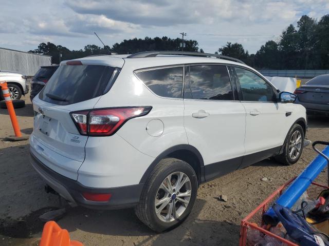 Photo 3 from auction – 2018 FORD ESCAPE SE with VIN 1FMCU0GDXJUB50620