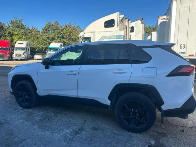 Photo 13 from auction – 2023 TOYT RAV4 LE with VIN 2T3H1RFV5PC241129
