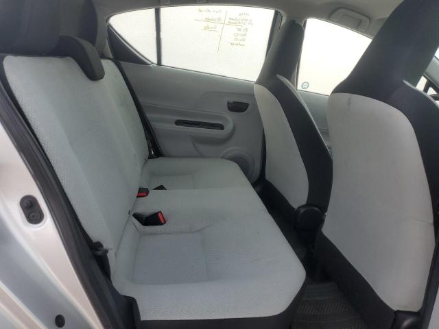 Photo 10 from auction – 2013 TOYOTA PRIUS C with VIN JTDKDTB37D1030862