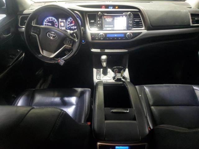 Photo 8 from auction – 2019 TOYOTA HIGHLANDER with VIN 5TDJZRFH8KS592372