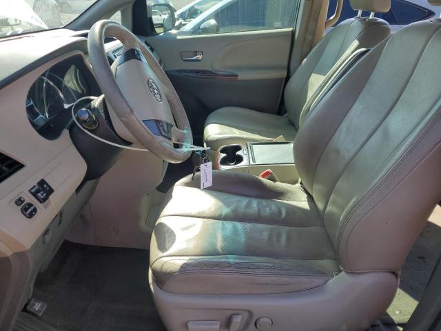 Photo 7 from auction – 2013 TOYOTA SIENNA XLE with VIN 5TDYK3DC2DS356679
