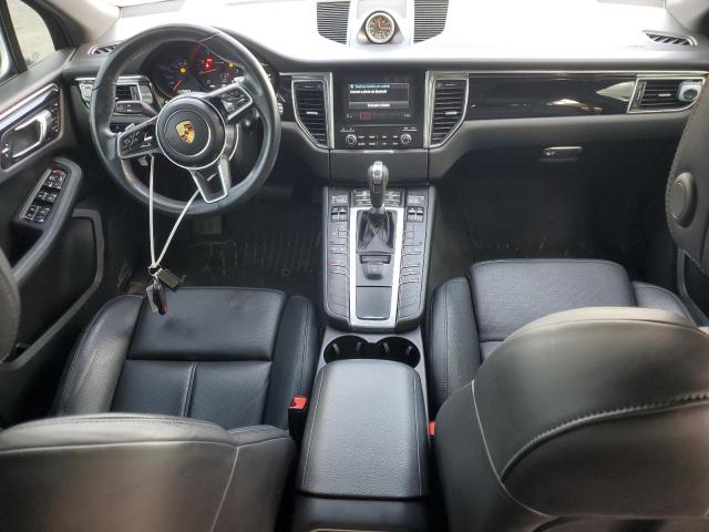 Photo 8 from auction – 2017 PORSCHE MACAN with VIN WP1AA2A58HLB06633