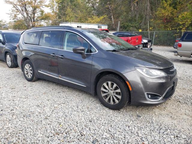 Photo 4 from auction – 2017 CHRYSLER PACIFICA T with VIN 2C4RC1BG1HR538321