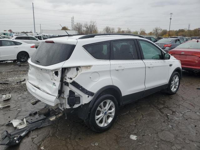 Photo 3 from auction – 2017 FORD ESCAPE SE with VIN 1FMCU0GD7HUD17185