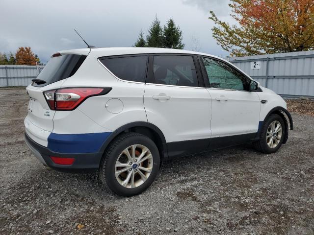 Photo 3 from auction – 2017 FORD ESCAPE SE with VIN 1FMCU9GD3HUB68486