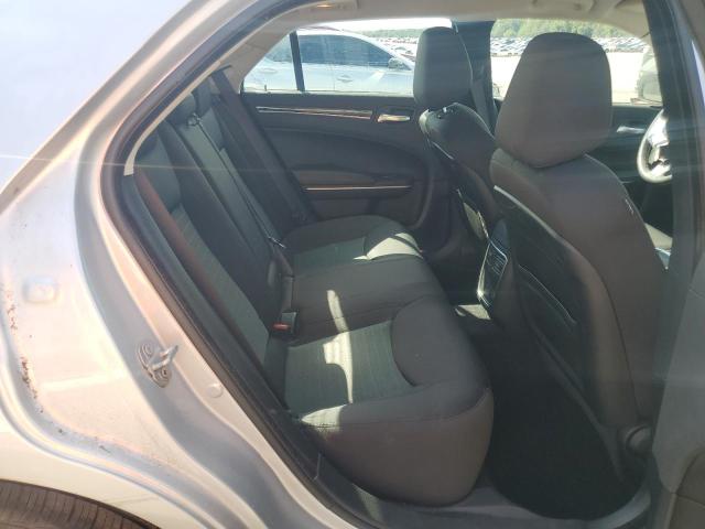 Photo 10 from auction – 2019 CHRYSLER 300 TOURIN with VIN 2C3CCAAG7KH683128