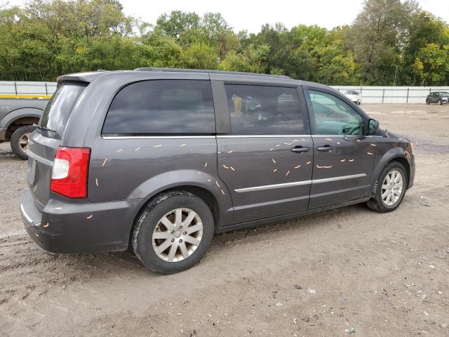 Photo 3 from auction – 2016 CHRYSLER TOWN & COU with VIN 2C4RC1BGXGR301003