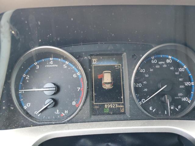 Photo 9 from auction – 2018 TOYOTA RAV4 LE with VIN JTMBFREV0JJ729756