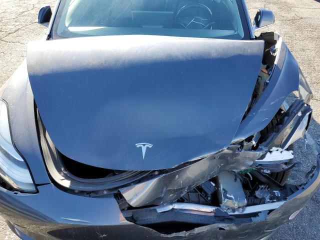 Photo 11 from auction – 2018 TESLA MODEL 3 with VIN 5YJ3E1EA2JF052805