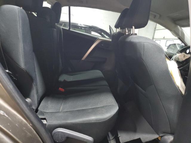 Photo 11 from auction – 2015 TOYOTA RAV4 LE with VIN 2T3ZFREV9FW190528