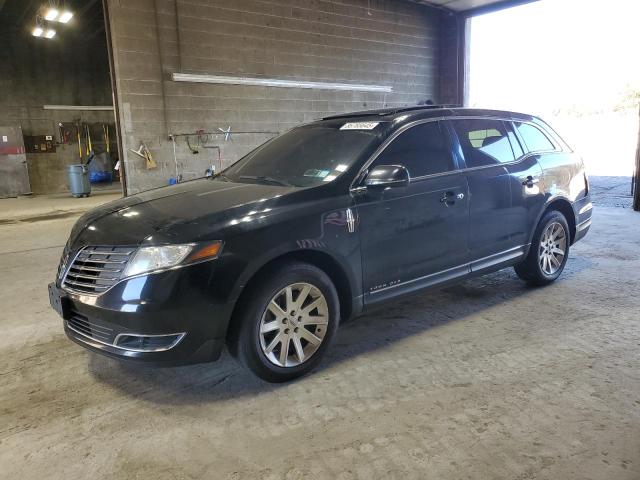 LINCOLN MKT 2018 with VIN 2LMHJ5NK0JBL01360 - Photo from auction