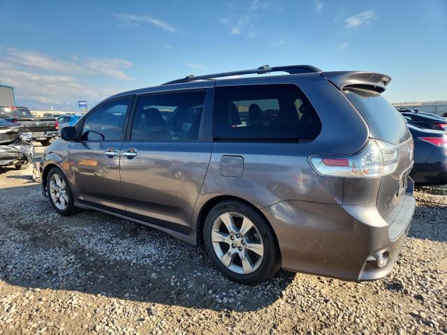 Photo 2 from auction – 2013 TOYOTA SIENNA SPO with VIN 5TDXK3DC3DS330104