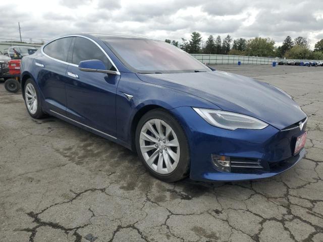 Photo 4 from auction – 2017 TESLA MODEL S with VIN 5YJSA1E2XHF204243