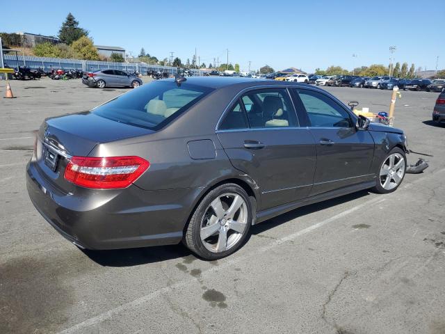 Photo 3 from auction – 2011 MERCEDES-BENZ E 350 with VIN WDDHF5GB4BA289652