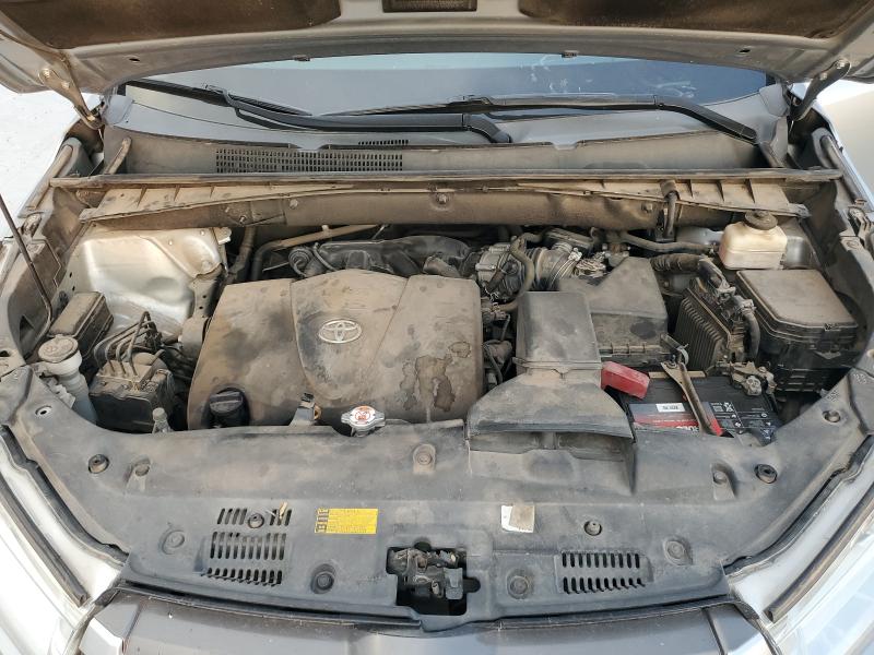 Photo 12 from auction – 2018 TOYOTA HIGHLANDER with VIN 5TDZZRFH8JS245299