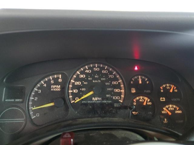 Photo 9 from auction – 2000 CHEVROLET SILVERADO with VIN 1GCEC19T7YZ145981
