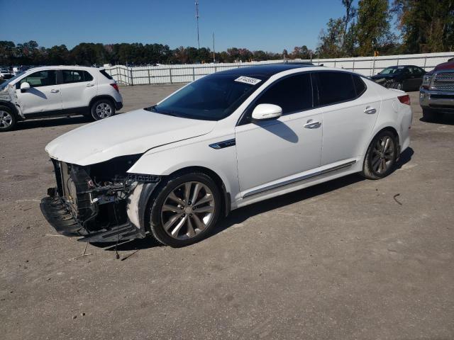 KIA OPTIMA SX 2015 with VIN 5XXGR4A60FG425191 - Photo from auction