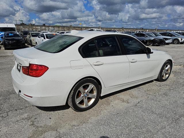 Photo 3 from auction – 2015 BMW 328 I with VIN WBA3A5G57FNS84180