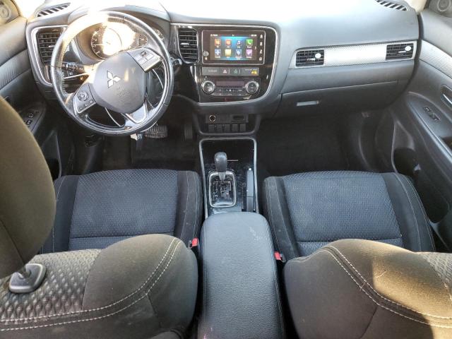 Photo 8 from auction – 2018 MITSUBISHI OUTLANDER SE with VIN JA4AD3A32JZ037271