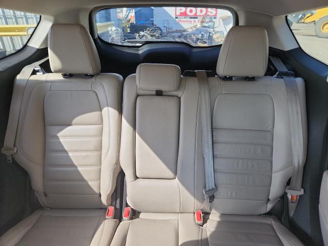 Photo 10 from auction – 2017 FORD ESCAPE SE with VIN 1FMCU0GD0HUA75565