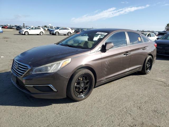 HYUNDAI SONATA SE 2017 with VIN 5NPE24AF9HH577232 - Photo from auction