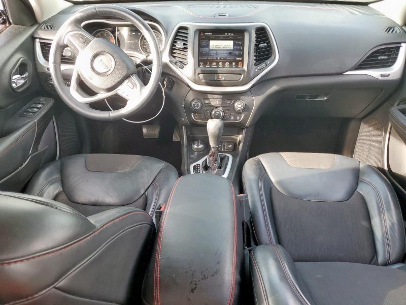 Photo 8 from auction – 2017 JEEP CHEROKEE T with VIN 1C4PJMBB7HW510033