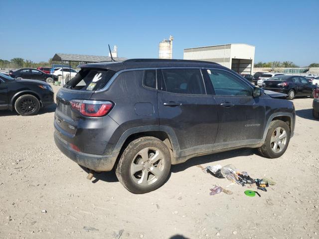 Photo 3 from auction – 2017 JEEP COMPASS LA with VIN 3C4NJDBB8HT672119