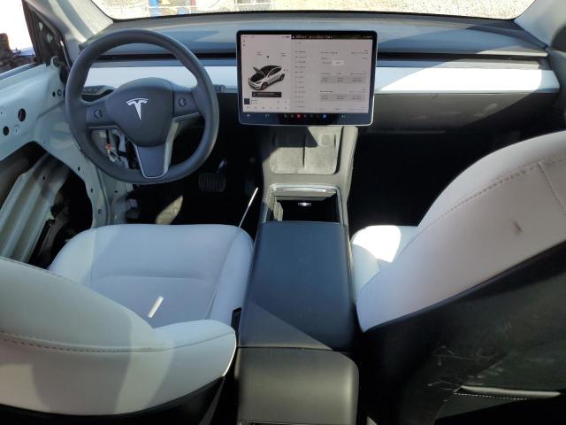 Photo 8 from auction – 2022 TESLA MODEL Y with VIN 7SAYGDEE4NF339544