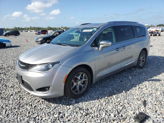 CHRYSLER PACIFICA LIMITED 2018 with VIN 2C4RC1GG3JR245955 - Photo from auction