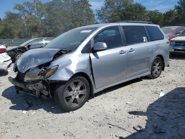 TOYOTA SIENNA SE 2017 with VIN 5TDXZ3DC8HS795298 - Photo from auction