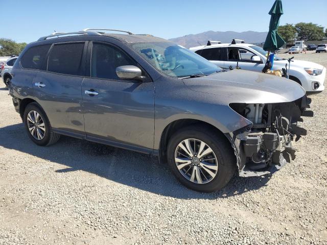 Photo 4 from auction – 2017 NISSAN PATHFINDER with VIN 5N1DR2MN5HC623354