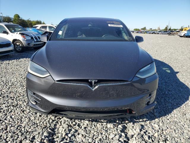 Photo 5 from auction – 2016 TESLA MODEL X with VIN 5YJXCAE22GF004875