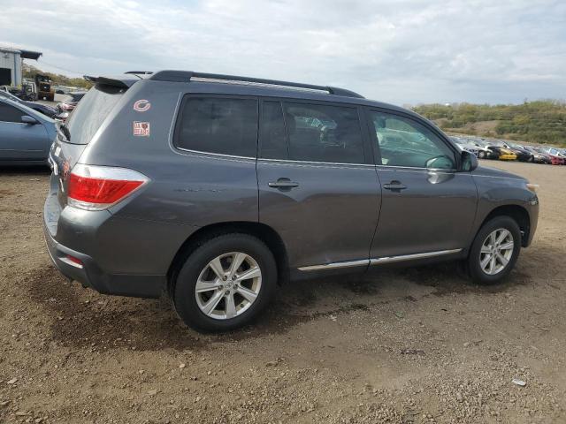 Photo 3 from auction – 2011 TOYOTA HIGHLANDER with VIN 5TDBK3EH0BS075722