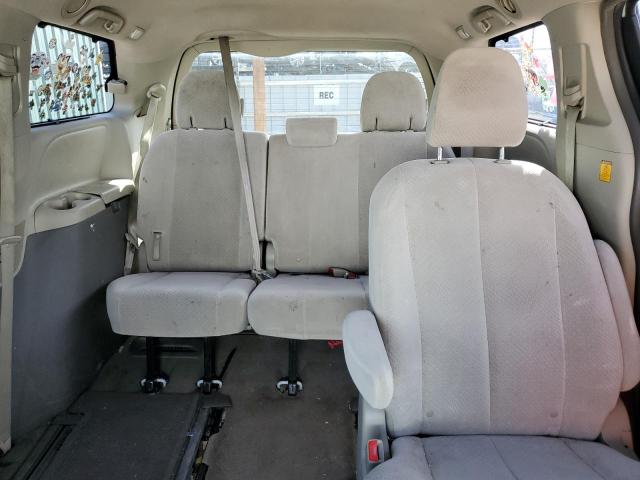Photo 10 from auction – 2013 TOYOTA SIENNA LE with VIN 5TDJK3DC7DS066388