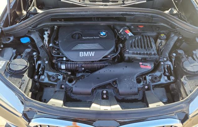 Photo 12 from auction – 2018 BMW X1 SDRIVE2 with VIN WBXHU7C36J5H42273