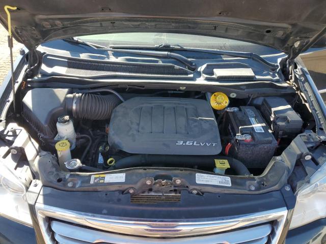 Photo 12 from auction – 2016 CHRYSLER TOWN & COU with VIN 2C4RC1BG7GR293586