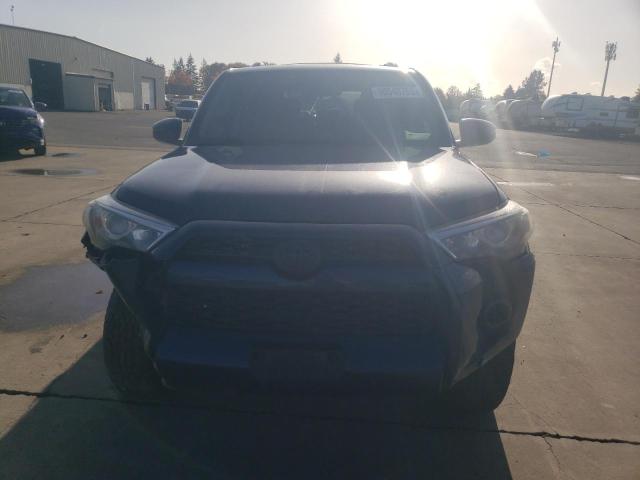 Photo 5 from auction – 2016 TOYOTA 4RUNNER SR with VIN JTEBU5JR4G5289710