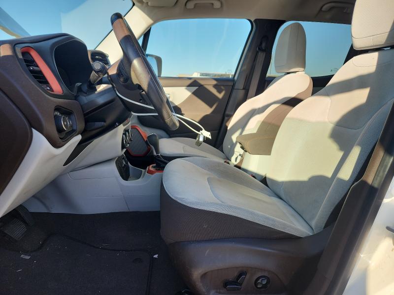 Photo 7 from auction – 2017 JEEP RENEGADE L with VIN ZACCJABB2HPG61274